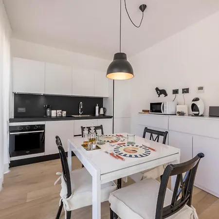 Apartment My Town Torri Del Benaco